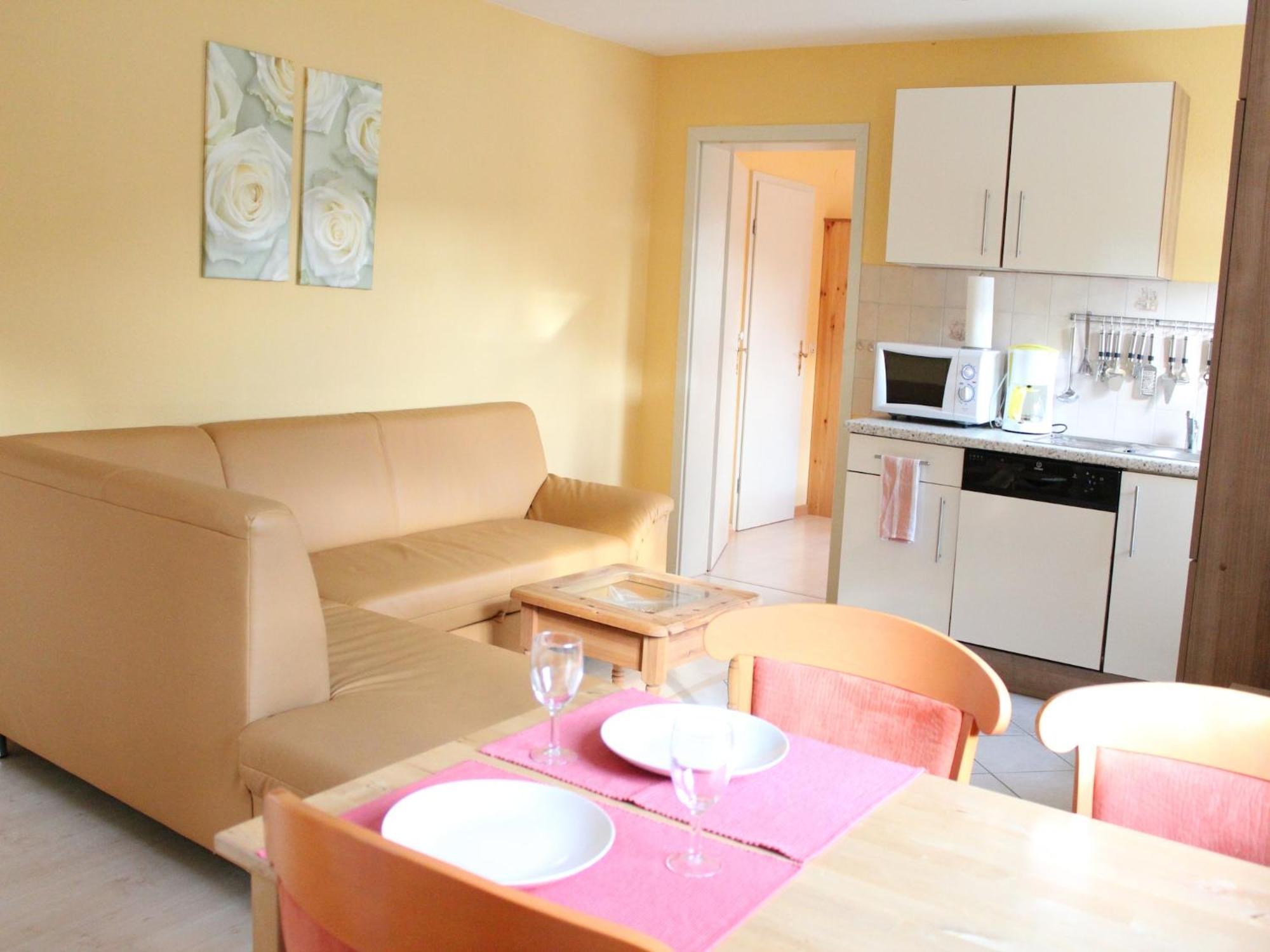 A Modern Apartment In The Hunsr Ck Region S Romantic Drohn Valley Merschbach Exterior photo